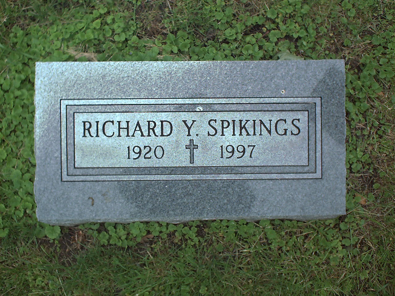 Richard Y. Spikings headstone