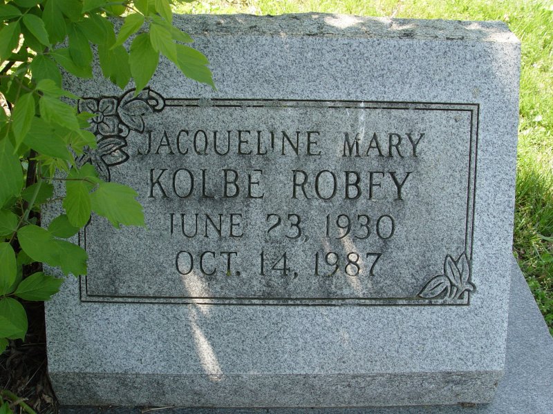Jacqueline Mary Kolbe Robey headstone